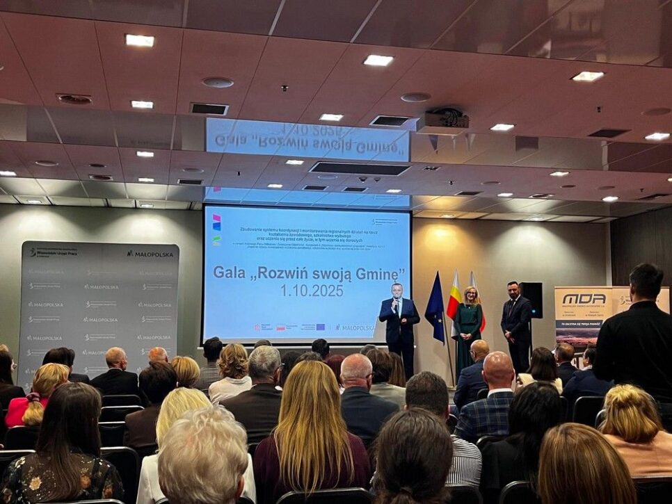 Gmina Żegocina na gali finałowej konkursu „Edukacyjna Gmina Małopolski. Gmina Żegocina