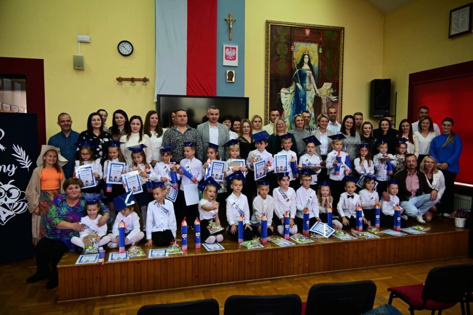 ŚLUBOWANIE UCZNIÓW KLAS I SZKOŁY PODSTAWOWEJ W ŻEGOCINIE 2025 rok. Gmina Żegocina