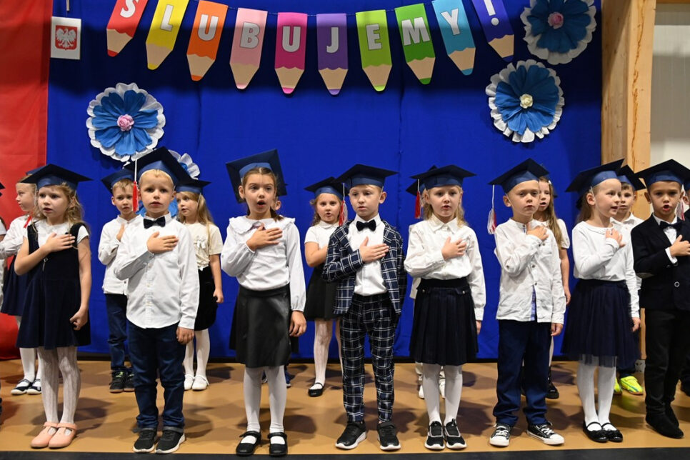 „Ślubujemy!”, czyli pasowanie na pierwszoklasistów. Gmina Brzesko