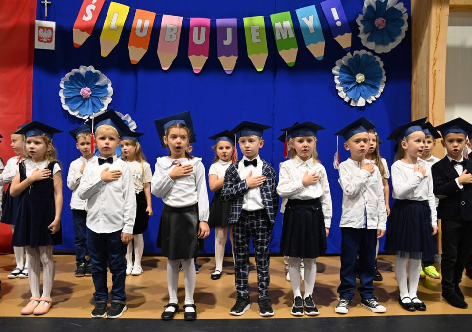 „Ślubujemy!”, czyli pasowanie na pierwszoklasistów. Gmina Brzesko
