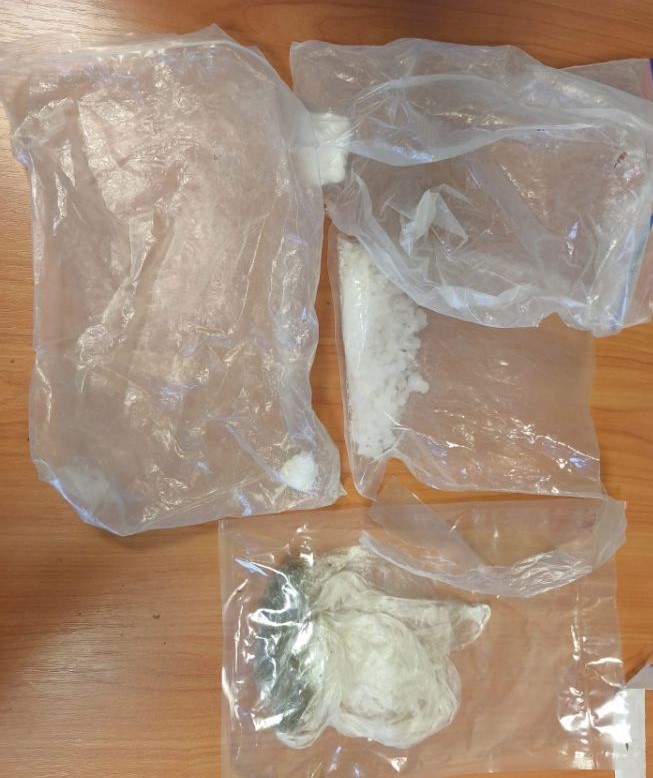 34-latek odpowie za posiadanie narkotyków oraz nielegalnych wyrobów tytoniowych. Nowy Targ