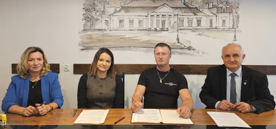 Gmina Ropa dostosowuje szkoły do potrzeb osób z niepełnosprawnościami. Gmina Ropa