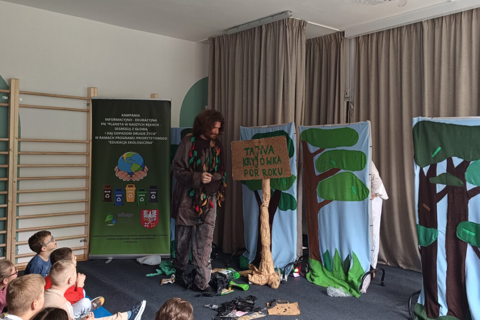 Podsumowanie kampanii „Planeta w naszych rękach – segreguj z głową i daj odpadom drugie życie”. Wadowice