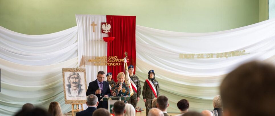 Obchody Święta Edukacji Narodowej i otwarcie II. etapu modernizacji w Zespole Szkół w Proszowicach. Proszowice