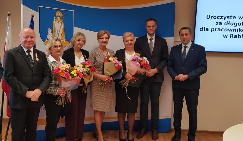 Uroczyste wręczenie odznaczeń państwowych w Urzędzie Gminy Raba Wyżna. Raba Wyżna