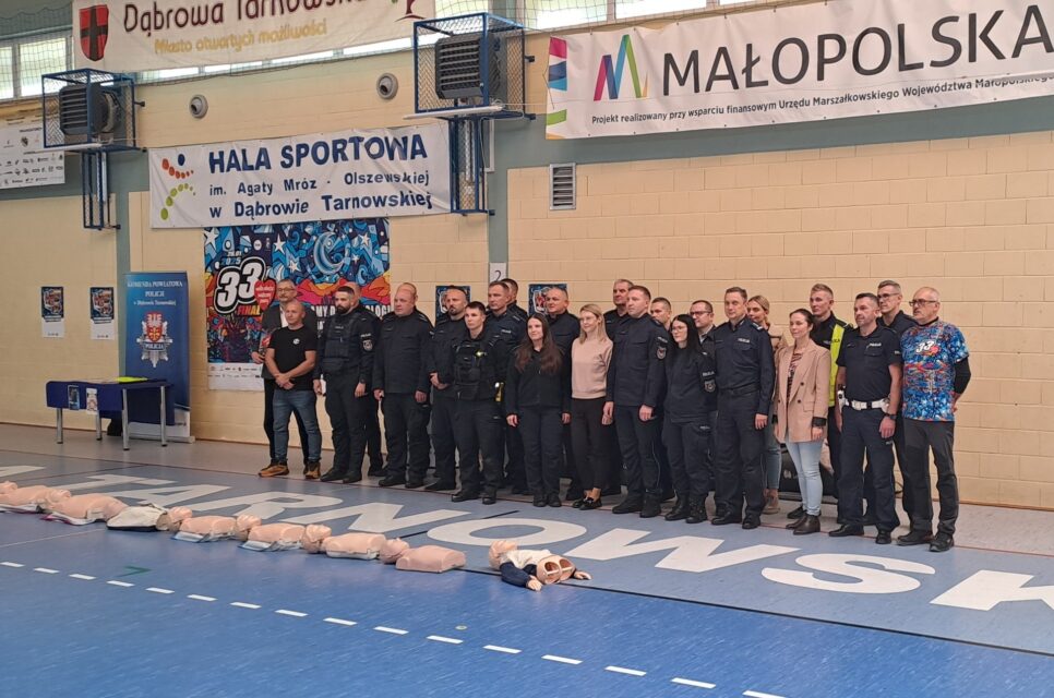 Bicie rekordu w pierwszej pomocy – Dąbrowa Tarnowska wzięła udział w ogólnopolskiej akcji. Gmina Dąbrowa Tarnowska