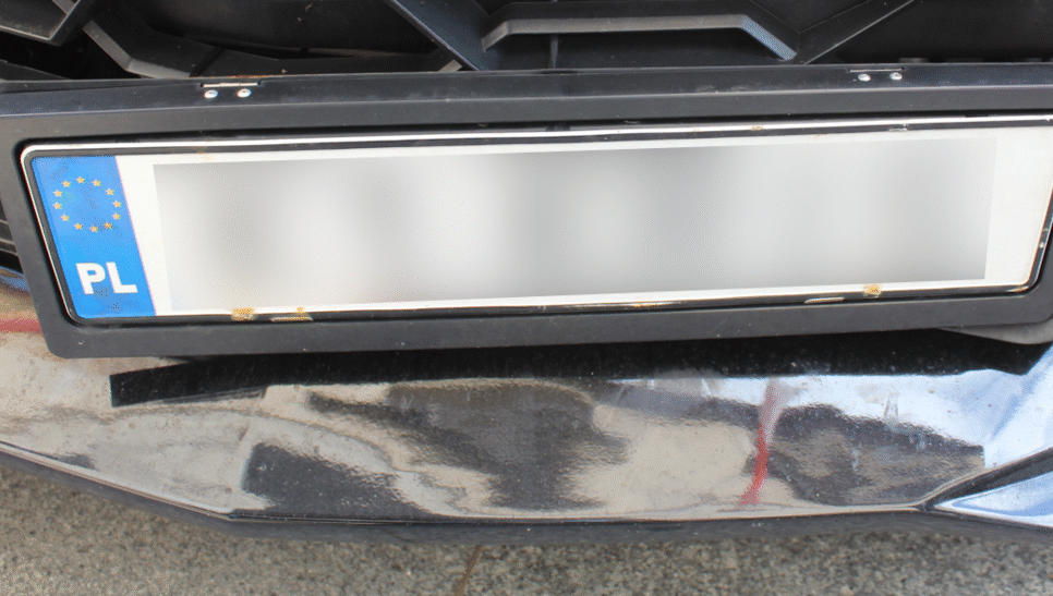 Na pojeździe posiadał mechanizm pozwalający na zmianę tablic rejestracyjnych. Bochnia