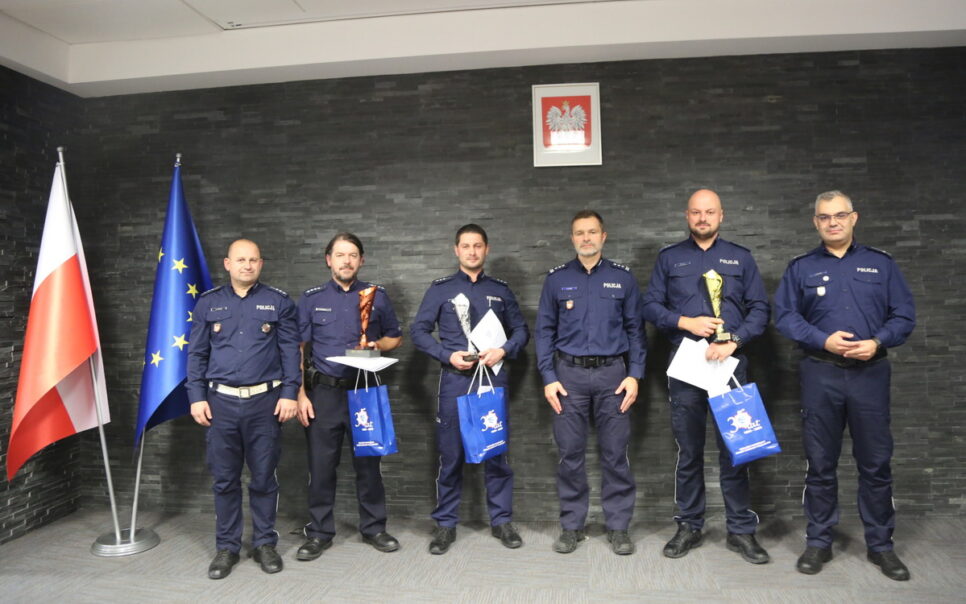 Aspirant Maciej Hat z KPP w Nowym Targu zwycięzcą małopolskiego finału V Ogólnopolskiego Turnieju Służby Dyżurnej. Nowy Targ