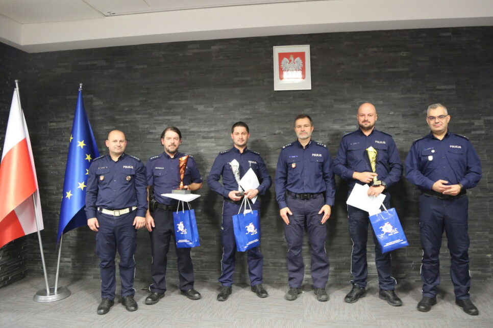 Aspirant Maciej Hat z KPP w Nowym Targu zwycięzcą małopolskiego finału V Ogólnopolskiego Turnieju Służby Dyżurnej. Nowy Targ