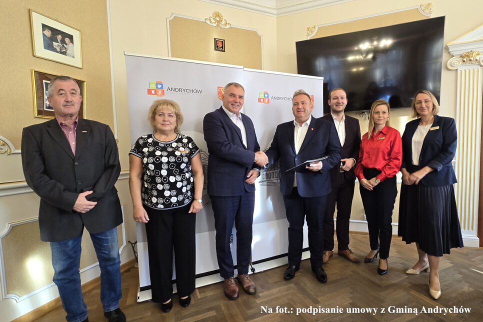 Umowy na zakup mikrobusów. Wadowice