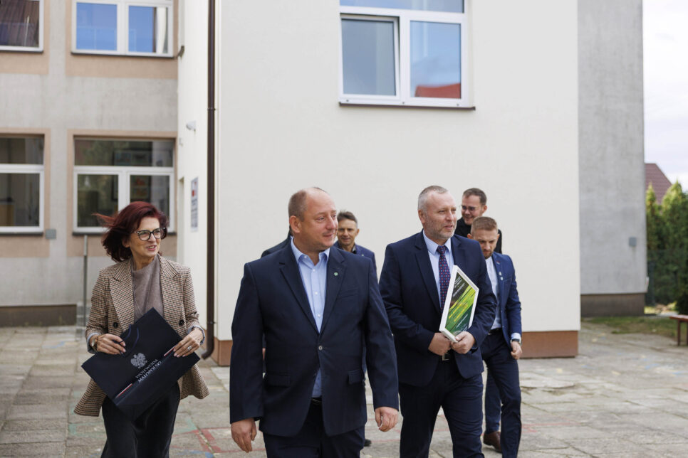 Inwestycja w bezpieczeństwo dzieci i młodzieży z Zespołu Szkolno-Przedszkolnego w Kamieniu. Małopolska