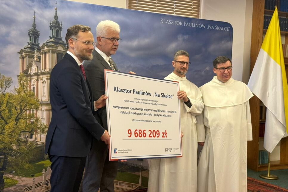 Z troski o zabytki. Promesa na renowację kościoła na Skałce. Małopolska