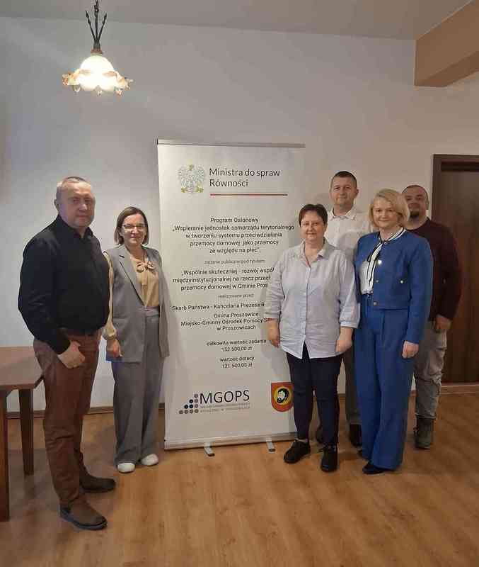 #DzielnicowyBliżejNas. Wspólnie skuteczniej – rozwój współpracy międzyinstytucjonalnej na rzecz przeciwdziałania przemocy domowej w Gminie Proszowice.. Proszowice