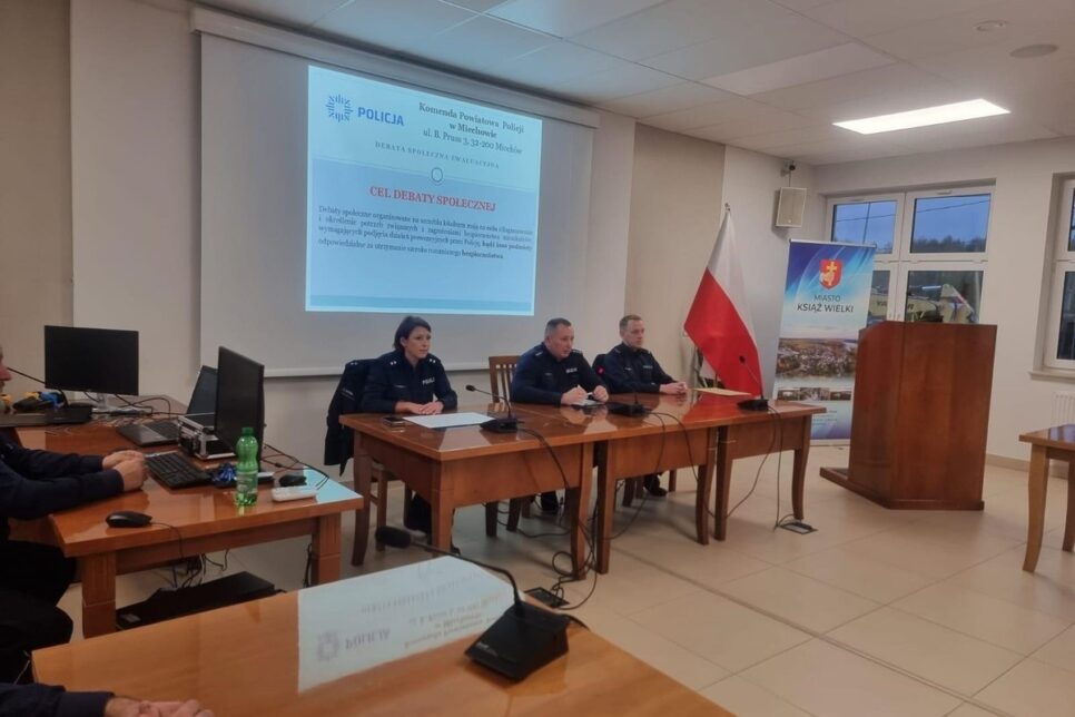 Debata ewaluacyjna w Książu Wielkim w powiecie miechowskim. Miechów