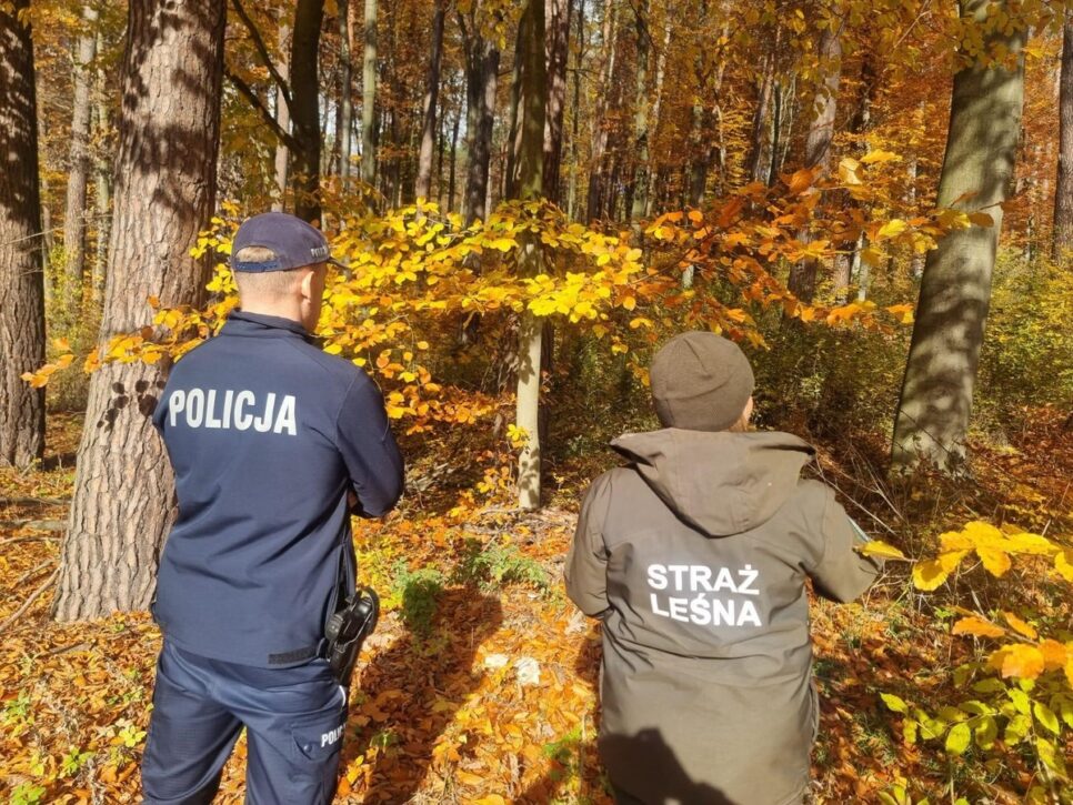 Wspólne działania Policji i Straży Leśnej w ramach akcji pn. „STROISZ 2025”. Miechów