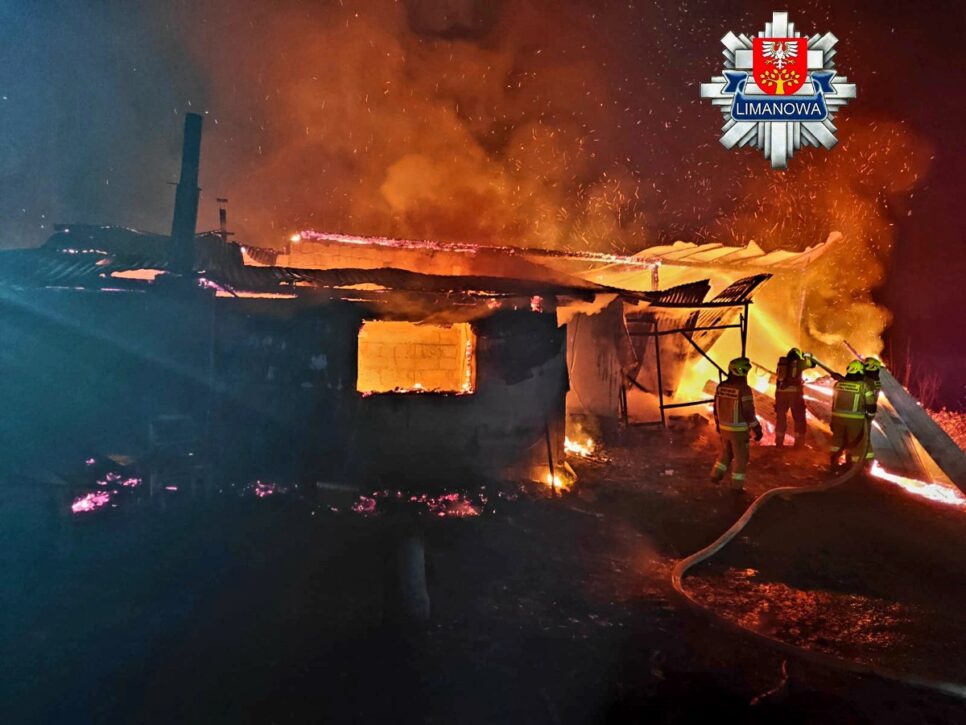 Tragiczny pożar w Krosnej. Nie żyje 33-letnia kobieta. Limanowa