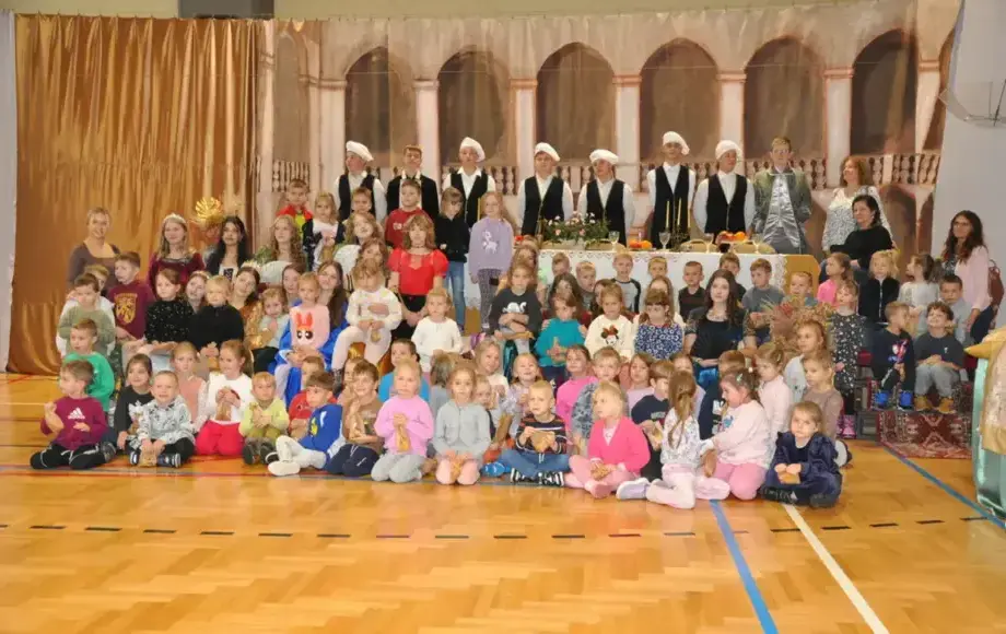 Podsumowanie projektu „Młodzi w akcji – teatr w roli głównej”. Gmina Nowy Wiśnicz