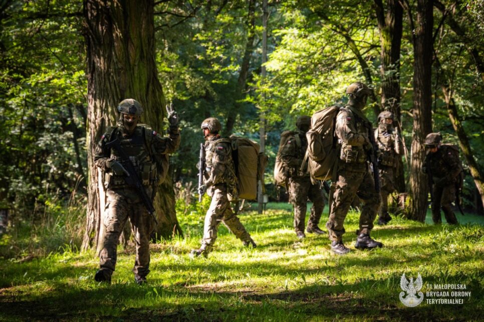 INFORMACJA 21-25.11.2025 r. SZKOLENIE ŻOŁNIERZY 111 BATALIONU LEKKIEJ PIECHOTY. Gmina Igołomia-Wawrzeńczyce