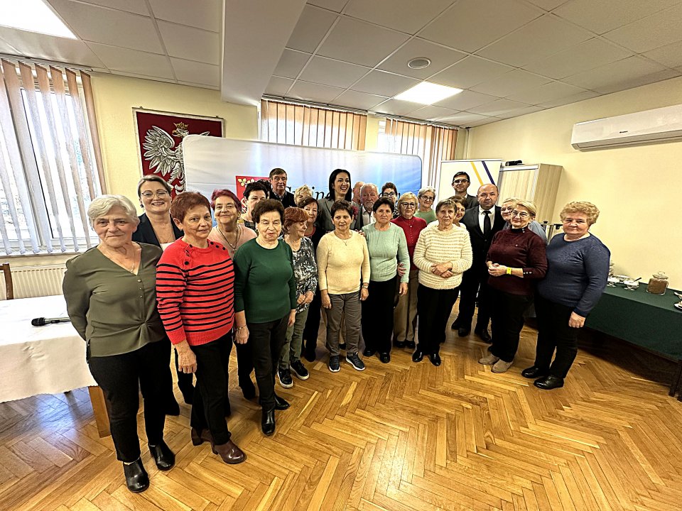 Spotkanie z seniorami w Rzezawie w ramach projektu „Małopolski ZaRadny Senior”. Gmina Rzezawa