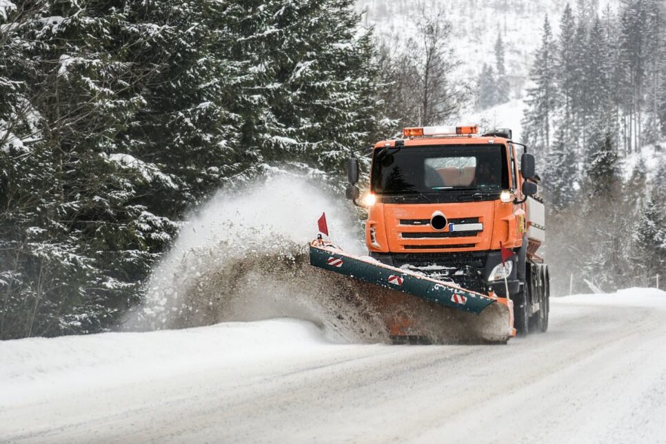 Zimowe utrzymanie dróg na terenie Gminy Drwinia. Gmina Drwina