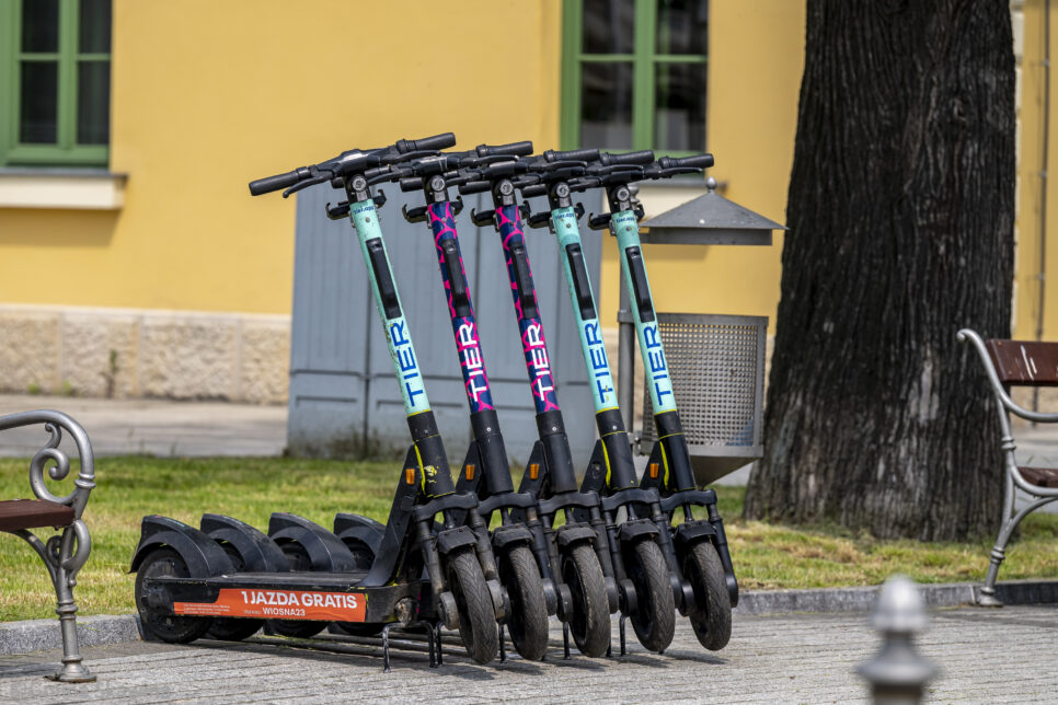 Zimowa hibernacja hulajnóg Dott. Gmina Skawina