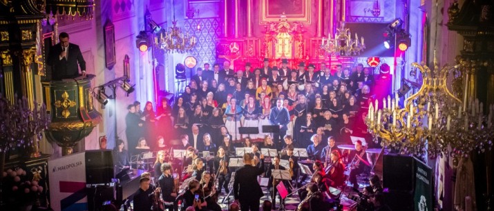 „Oratorium Podwyższenia Krzyża Świętego” – wyjątkowe muzyczne wydarzenie w Sanktuarium Matki Bożej Pani Myślenickiej. Gmina Myślenice