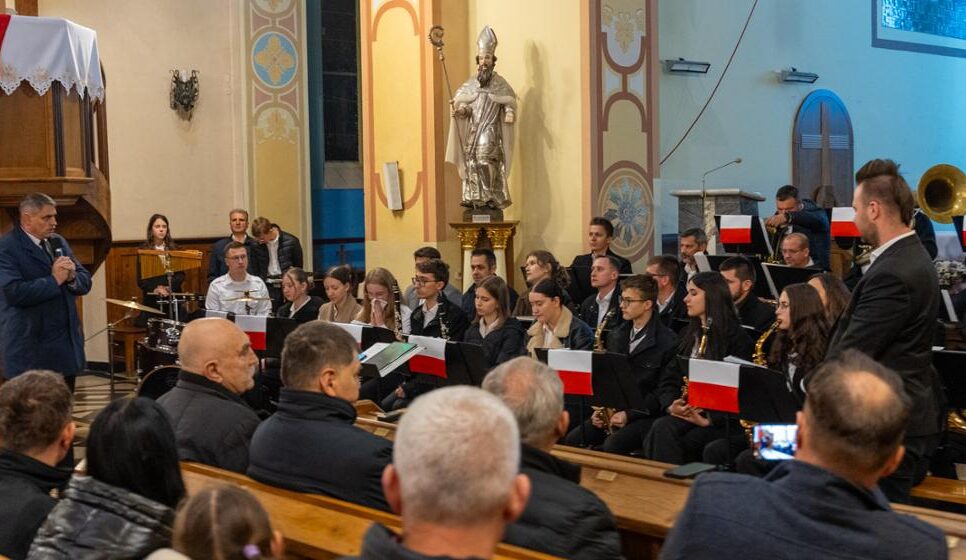 Patriotyczny koncert w Leńczach. Kalwaria Zebrzydowska
