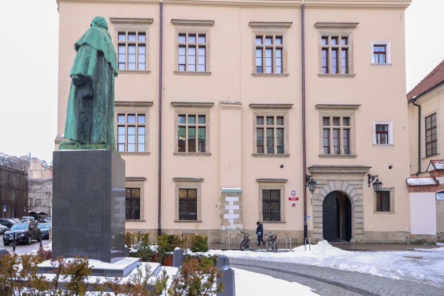 Dyrektor XLIV LO został zawieszony. Kraków