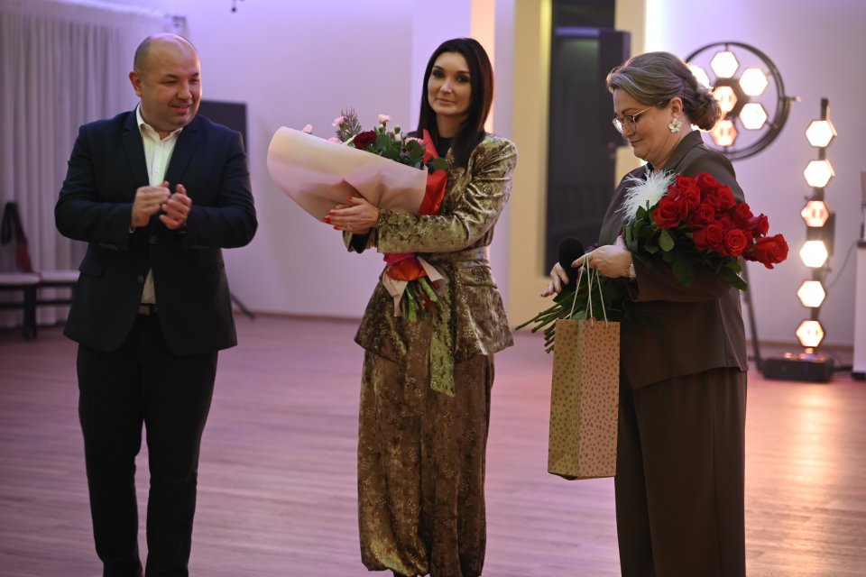 Dzień Pracownika Socjalnego + Andrzejki dla seniora z Klubu Senior +. Gmina Rzezawa