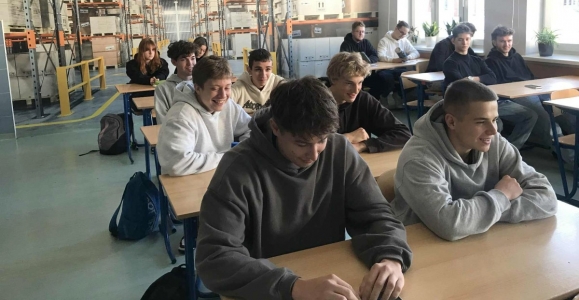 Z technikum na drogę życia. Powiat Brzeski