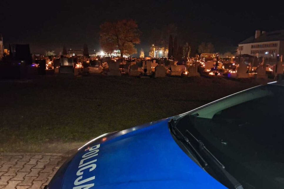 Policjanci podsumowali działania w okresie „Wszystkich Świętych”. Brzesko
