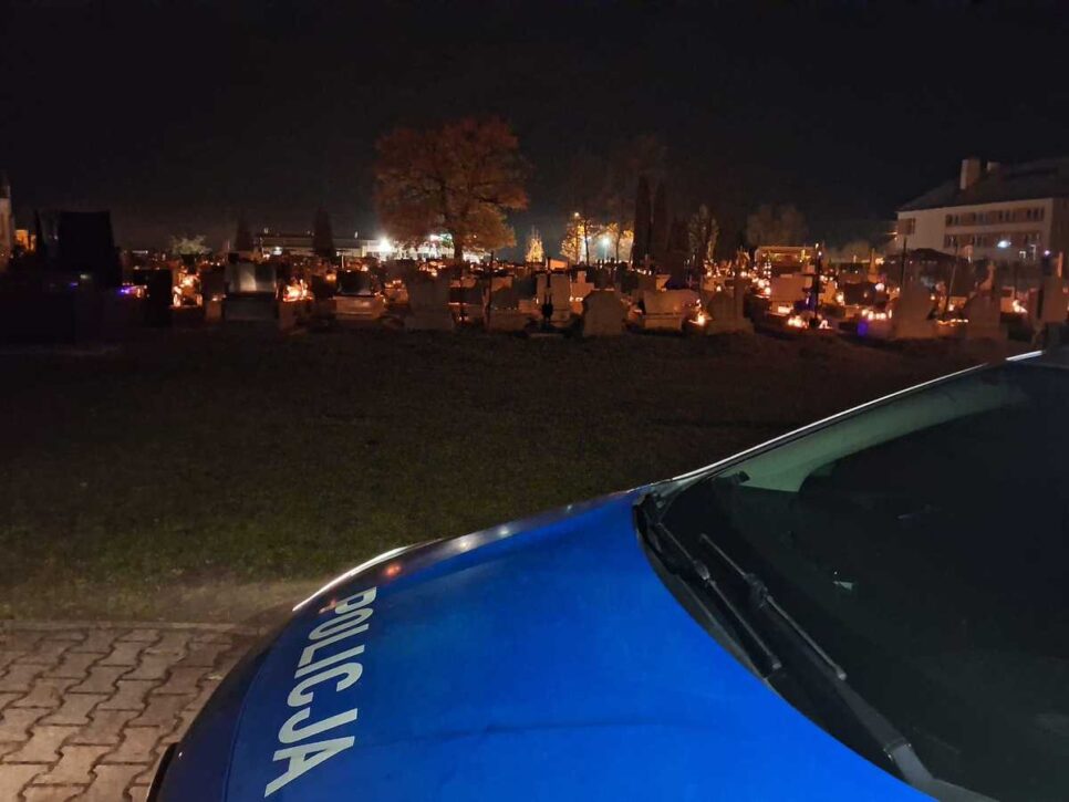 Policjanci podsumowali działania w okresie „Wszystkich Świętych”. Brzesko
