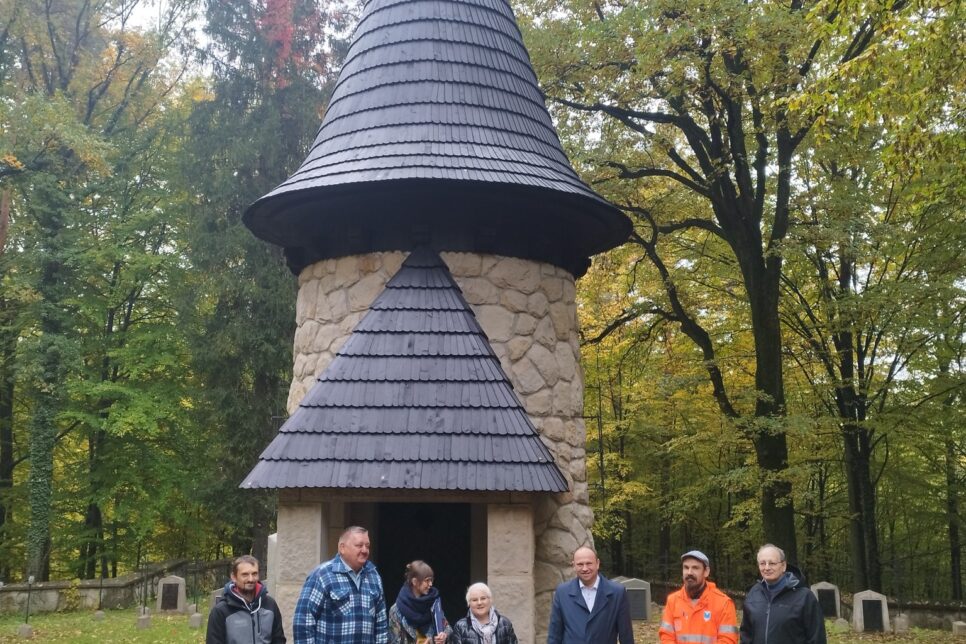 Zakończono prace przy zabytkowym cmentarzu wojennym w Leszczynie. Gmina Trzciana