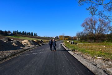 Trwa przebudowa drogi powiatowej w Biskupicach. Powiat miechowski
