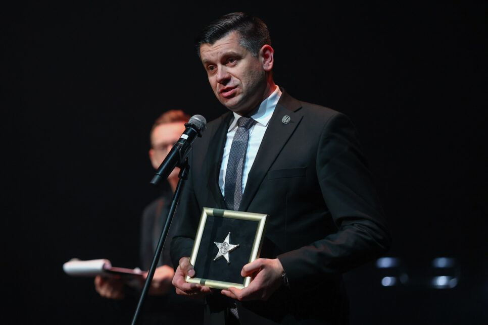 70. Krakowskie Zaduszki Jazzowe – święto muzyki i pokoleń. Marszałek Łukasz Smółka z Srebrną Gwiazdą Helikonu. Małopolska