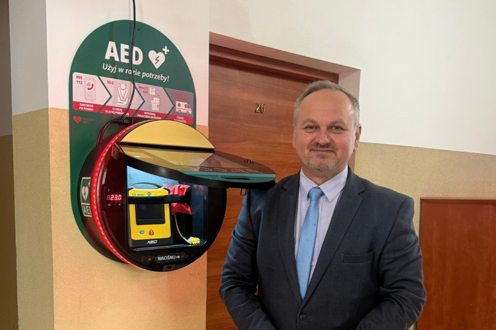 Gmina zakupiła defibrylator!. Gmina Limanowa