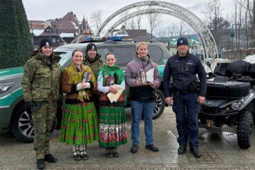 Podczas 34. Finału Wielkiej Orkiestry Świątecznej Pomocy tatrzańscy policjanci dbali o bezpieczeństwo wolontariuszy i wszystkich uczestników. Zakopane