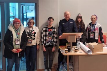 Chrzanowscy Policjanci grali z WOŚP – działania prewencyjne i profilaktyka bezpieczeństwa. Chrzanów