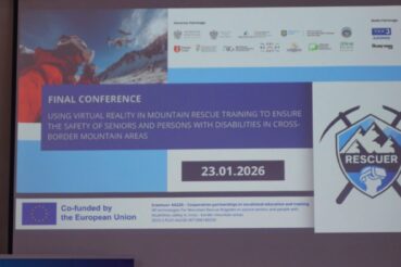 Konferencja o bezpieczeństwie w górach seniorów i osób z niepełnosprawnościami. Powiat suski