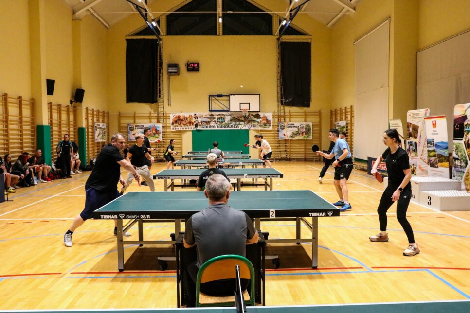 Narodowy Fundusz Zdrowia zaprasza mieszkanki Powiatu Limanowskiego na mammografię. Powiat limanowski