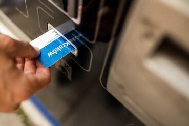 Prezydent zapowiada wprowadzenie cen biletów, które promują osoby najczęściej korzystające z komunikacji miejskiej. Kraków